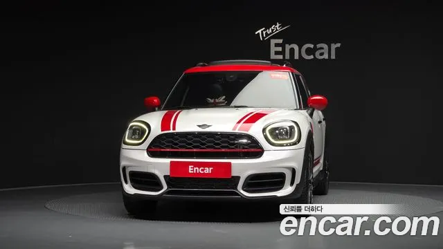 MINI Countryman — Фото автомобиля 3