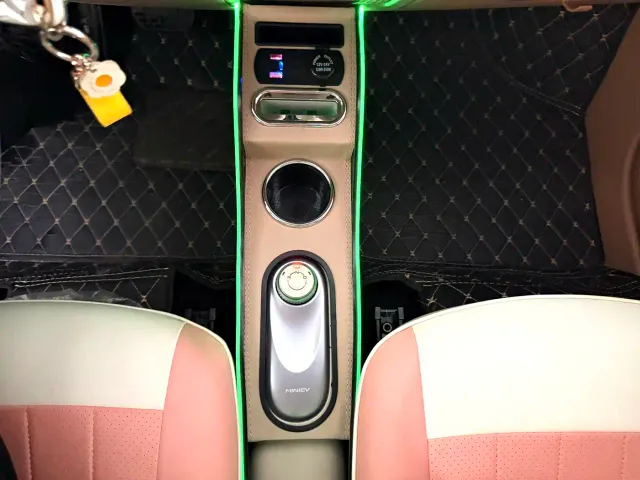 Wuling Hongguang Mini EV — Фото автомобиля 27