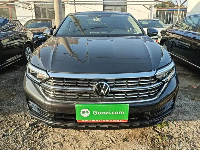 Volkswagen Sagitar — Фото автомобиля 2