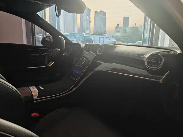 Mercedes-Benz C-Class — Фото автомобиля 16