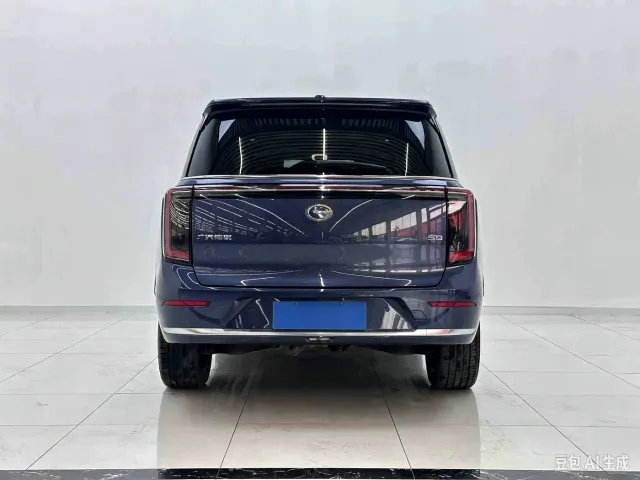 GAC Trumpchi Xiangwang S9 — Фото автомобиля 10