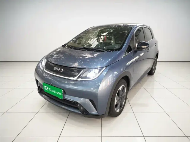 Фотография автомобиля — BYD Dolphin
