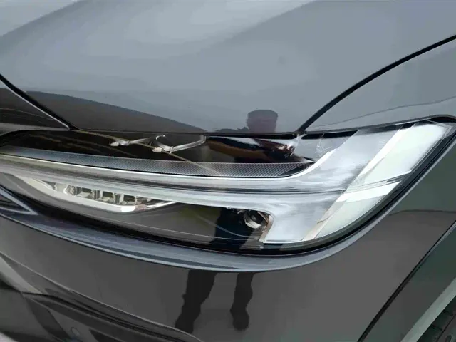 Volvo Volvo V90 2024 Cross Country B5 AWD Premium Edition — Фото автомобиля 14
