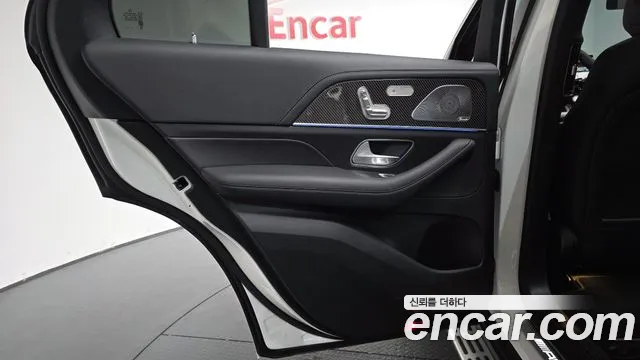 Mercedes-Benz GLE-Class — Фото автомобиля 21
