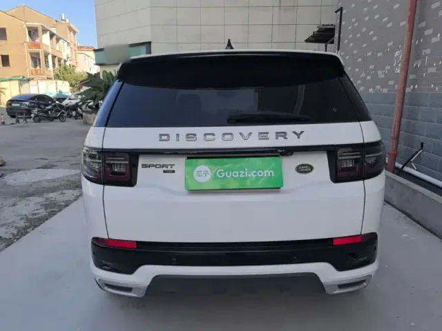 Land Rover Discovery Sport — Фото автомобиля 5