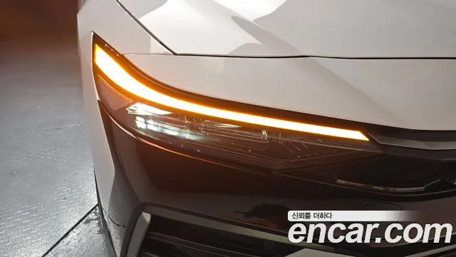 Hyundai AVANTE Новый Avante (CN7) — Фото автомобиля 19