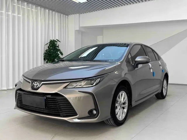 Фотография автомобиля — Toyota Corolla
