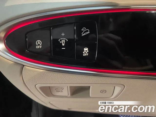 Genesis GV70 — Фото автомобиля 9