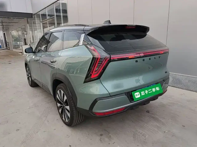 Geely Boyue L — Фото автомобиля 22