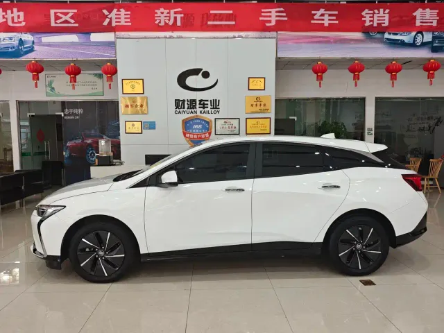 Buick Velite 6 — Фото автомобиля 3
