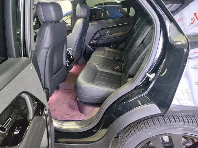 Land Rover Range Rover Sport — Фото автомобиля 6