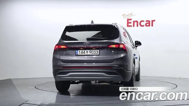 Hyundai Santafe — Фото автомобиля 4