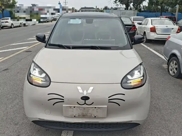 Wuling Bingo — Фото автомобиля 2