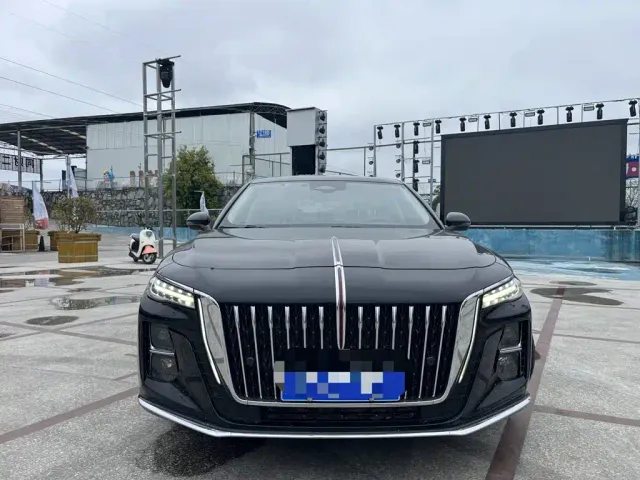 Hongqi H5 — Фото автомобиля 2