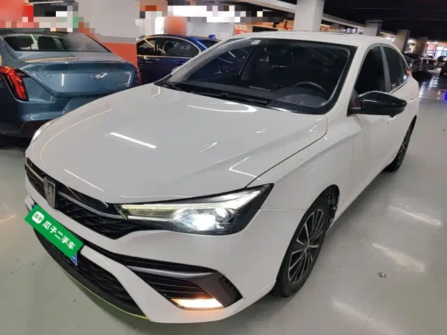 Фотография автомобиля — Roewe i5