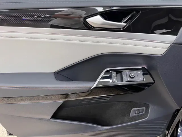 Volkswagen ID.6 CROZZ 2021 Facelift Long Range PRO — Фото автомобиля 12