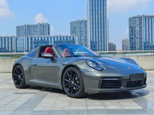 Фотография автомобиля — Porsche 911