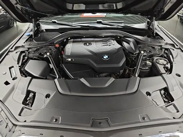 BMW 7 Series — Фото автомобиля 19