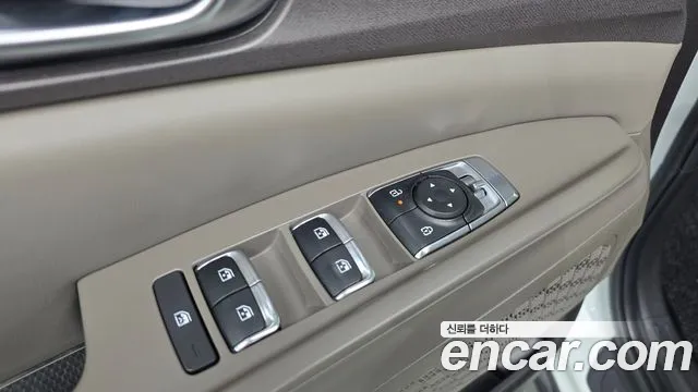 Kia Carnival — Фото автомобиля 29
