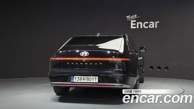 Hyundai Grandeur GN7 — Фото автомобиля 4