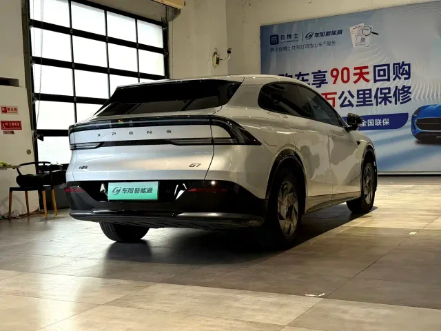 Xpeng G7 — Фото автомобиля 8