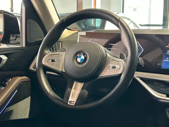 BMW X5 — Фото автомобиля 25