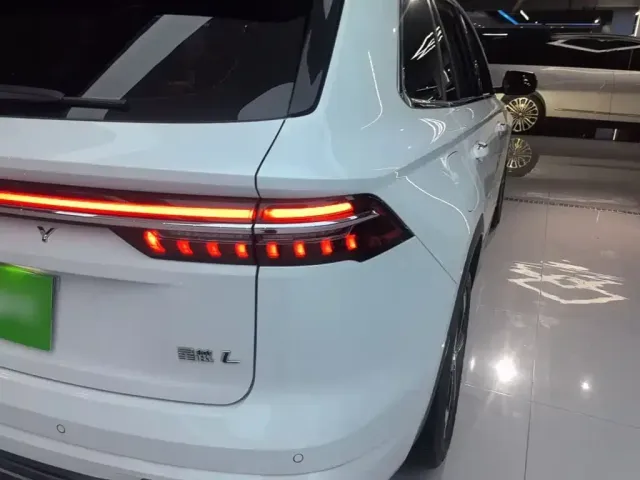 Geely Xingyue L — Фото автомобиля 7