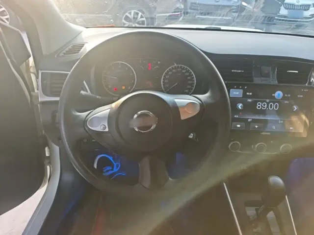 Nissan Sylphy — Фото автомобиля 10