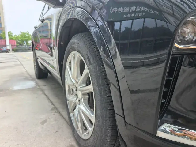 Buick Enclave — Фото автомобиля 4