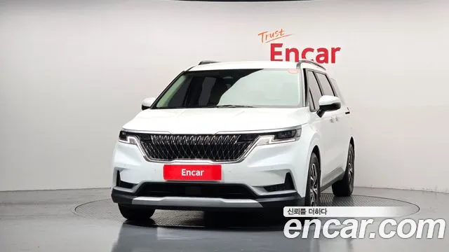 Kia Carnival 4th Gen — Фото автомобиля 3