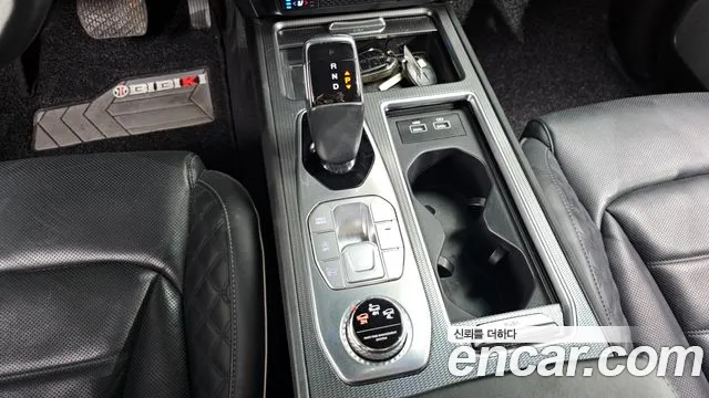 KG_Mobility_Ssangyong Rexton All Rexton Дизель 2.2 4WD — Фото автомобиля 9