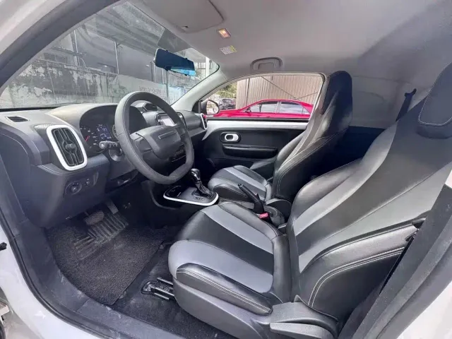 Roewe Clever — Фото автомобиля 4