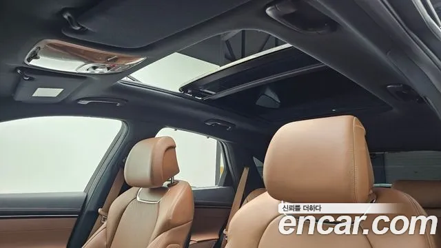 Genesis GV70 2.5T Бензин 2WD — Фото автомобиля 28