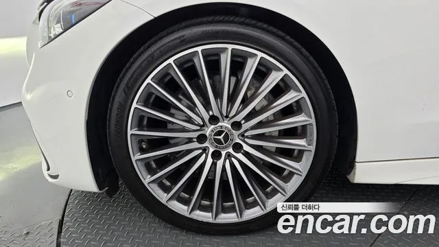 Mercedes-Benz C-Class — Фото автомобиля 5