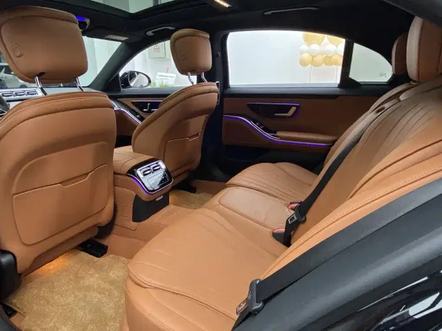 Mercedes-Benz S-Class — Фото автомобиля 22
