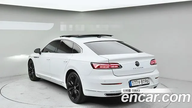 Фотография автомобиля — Volkswagen Arteon