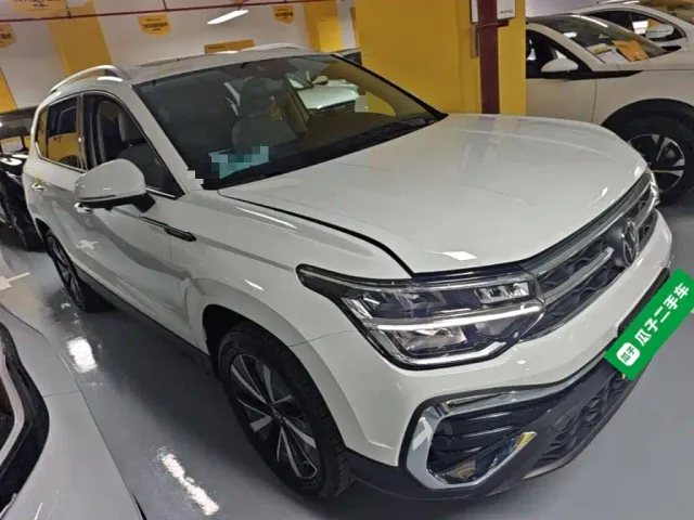 Volkswagen Tharu — Фото автомобиля 3