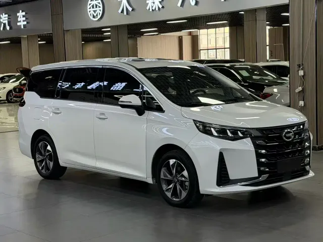 GAC Trumpchi M6 — Фото автомобиля 6
