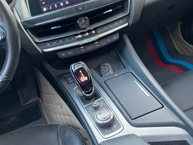 Cadillac CT5 — Фото автомобиля 6