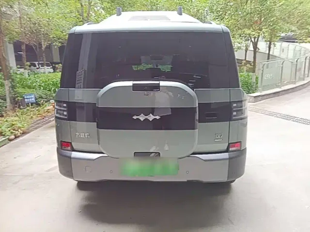 BYD FangChengBao Titanium 7 — Фото автомобиля 5