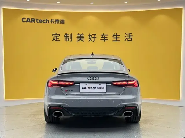 Audi RS 5 — Фото автомобиля 4