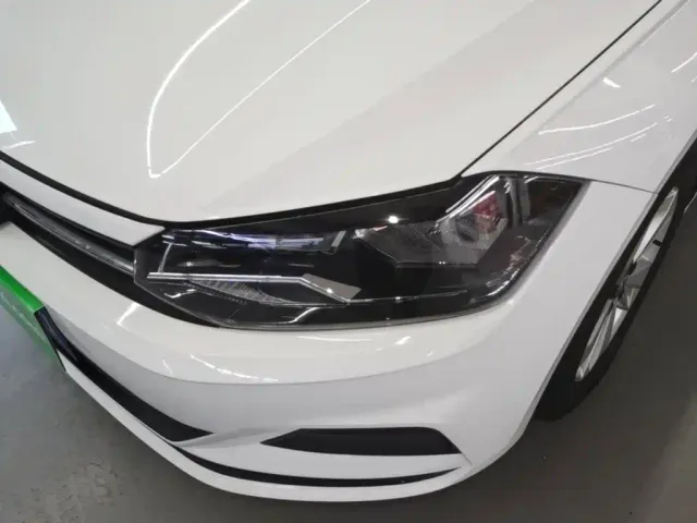 Volkswagen Polo — Фото автомобиля 23