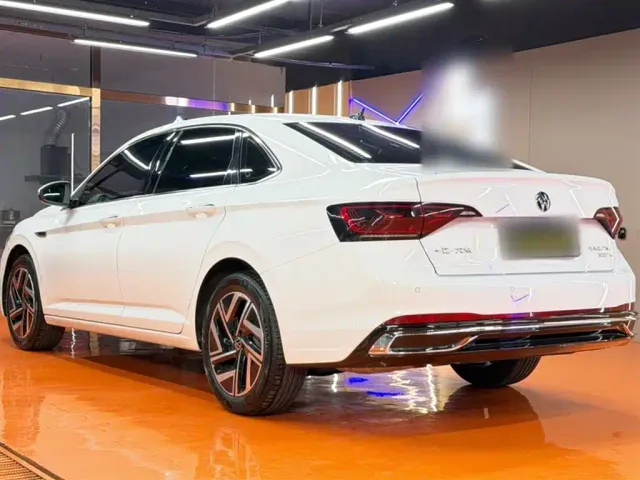 Volkswagen Sagitar — Фото автомобиля 17