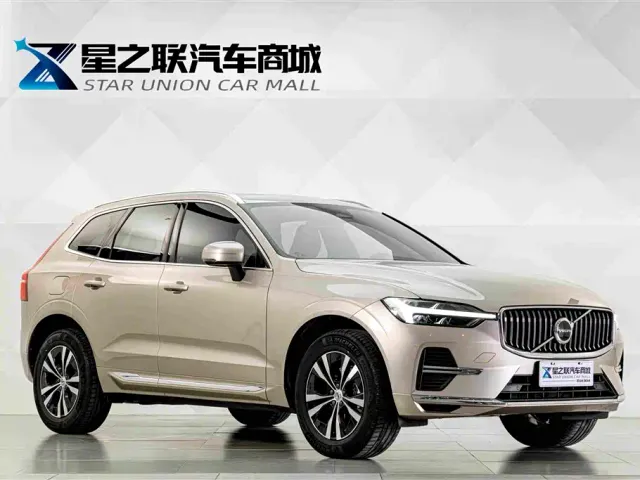 Volvo XC60 — Фото автомобиля 5