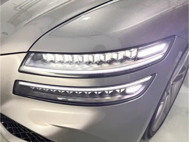 Genesis G80 — Фото автомобиля 15