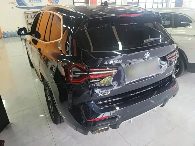 BMW X3 — Фото автомобиля 4