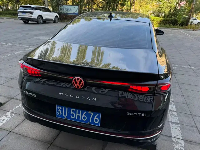 Volkswagen Magotan — Фото автомобиля 10