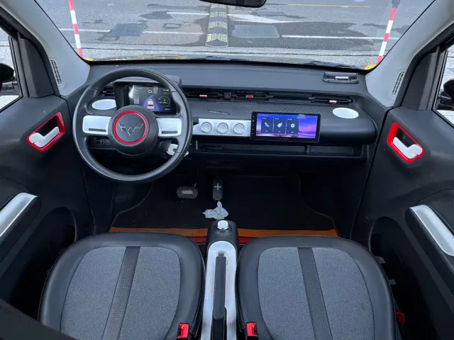 Wuling Hongguang Mini EV — Фото автомобиля 13