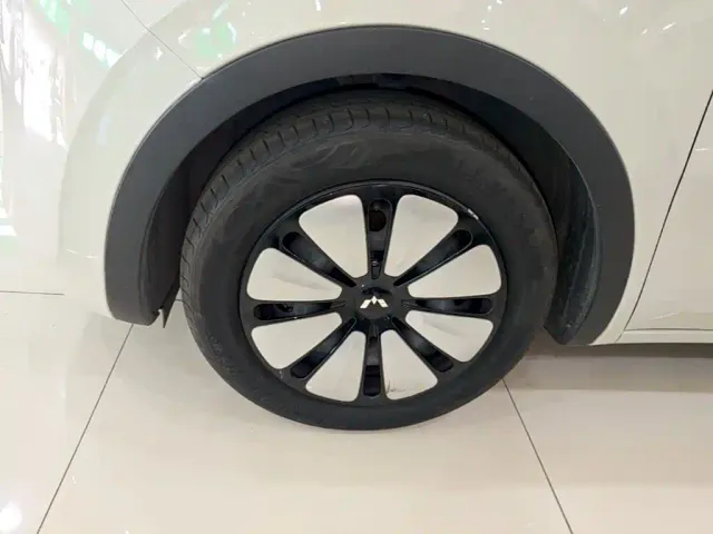 Wuling Bingo — Фото автомобиля 22