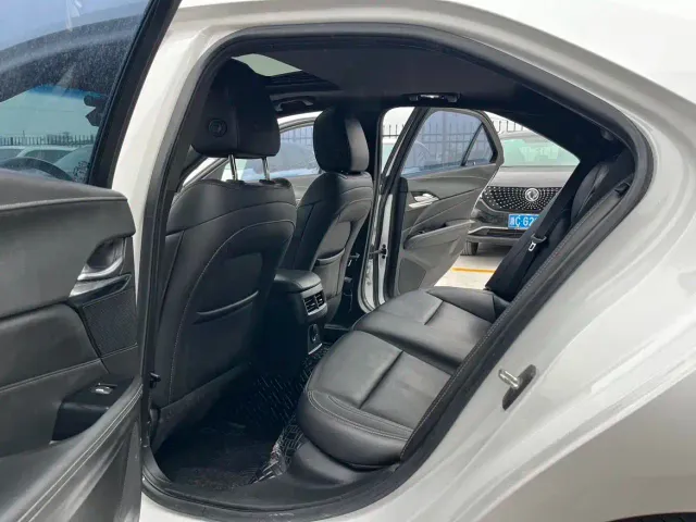 Cadillac CT4 — Фото автомобиля 16